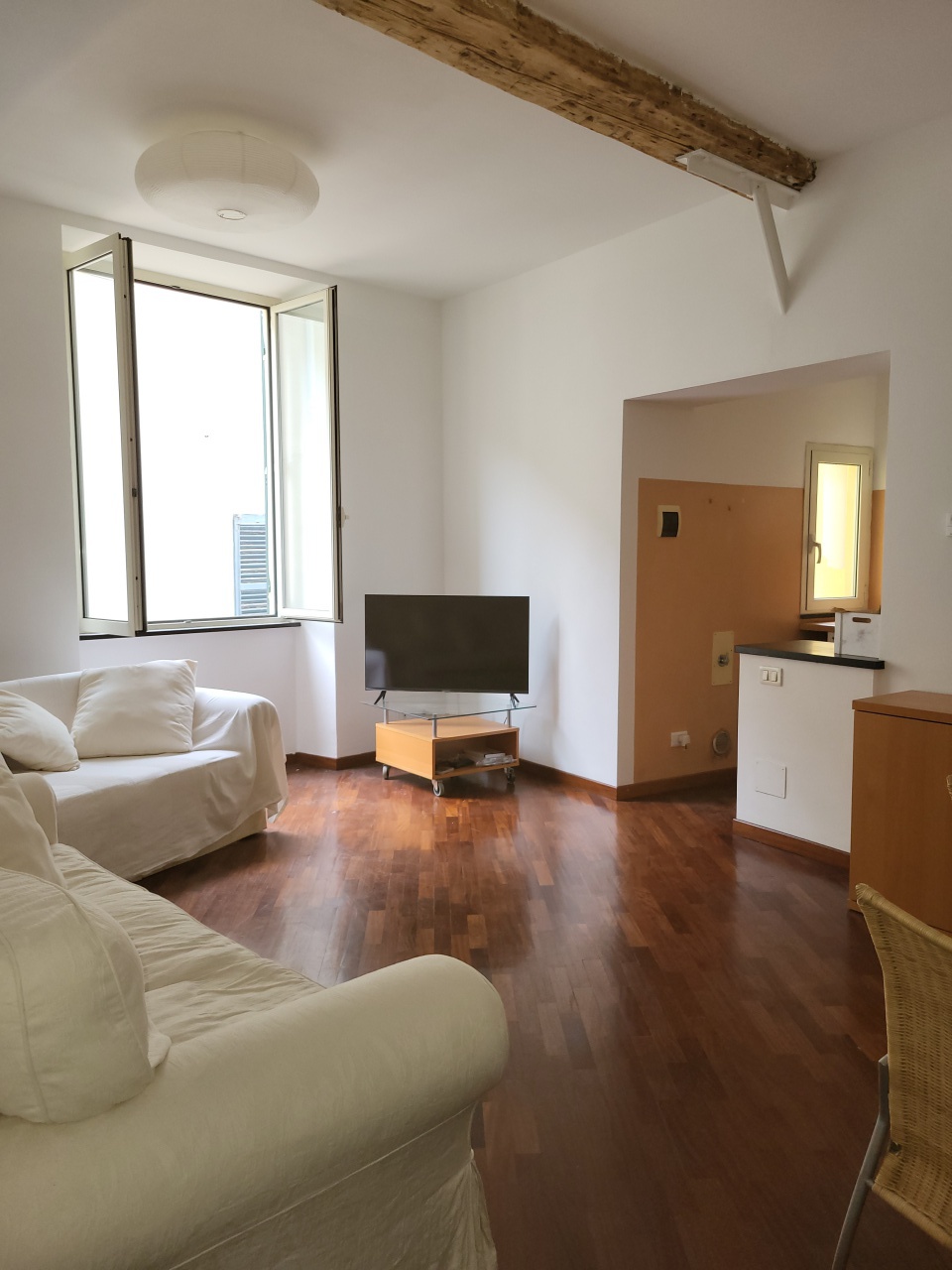 Quadrilocale arredato in affitto in via xxv aprile, Genova