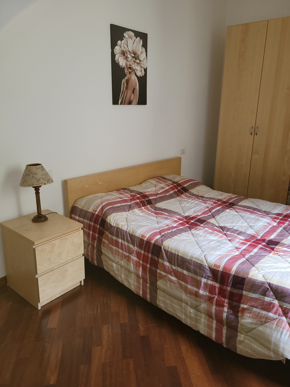 Quadrilocale arredato in affitto in via xxv aprile, Genova