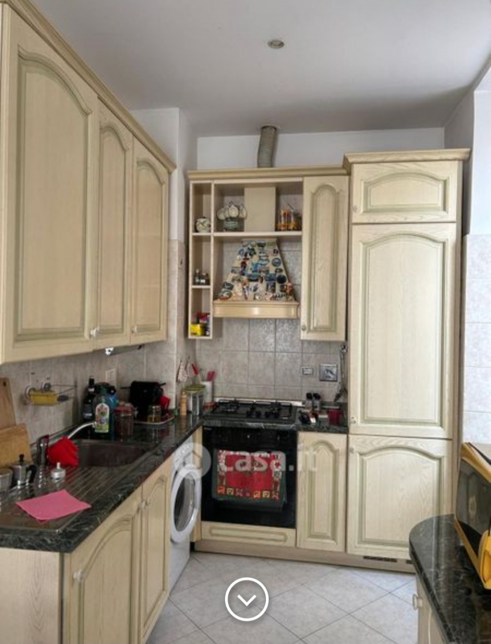 Quadrilocale arredato in affitto in via bertuccioni, Genova