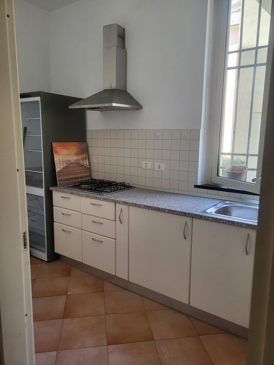 Appartamento arredato in affitto in via xxv aprile, Genova