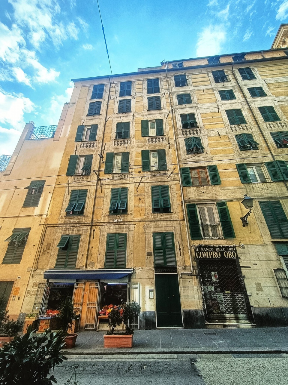 Appartamento arredato in affitto in via balbi, Genova