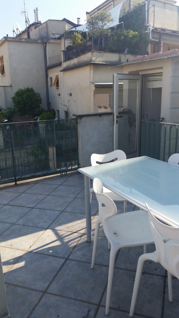Appartamento arredato in affitto in via xxv aprile, Genova