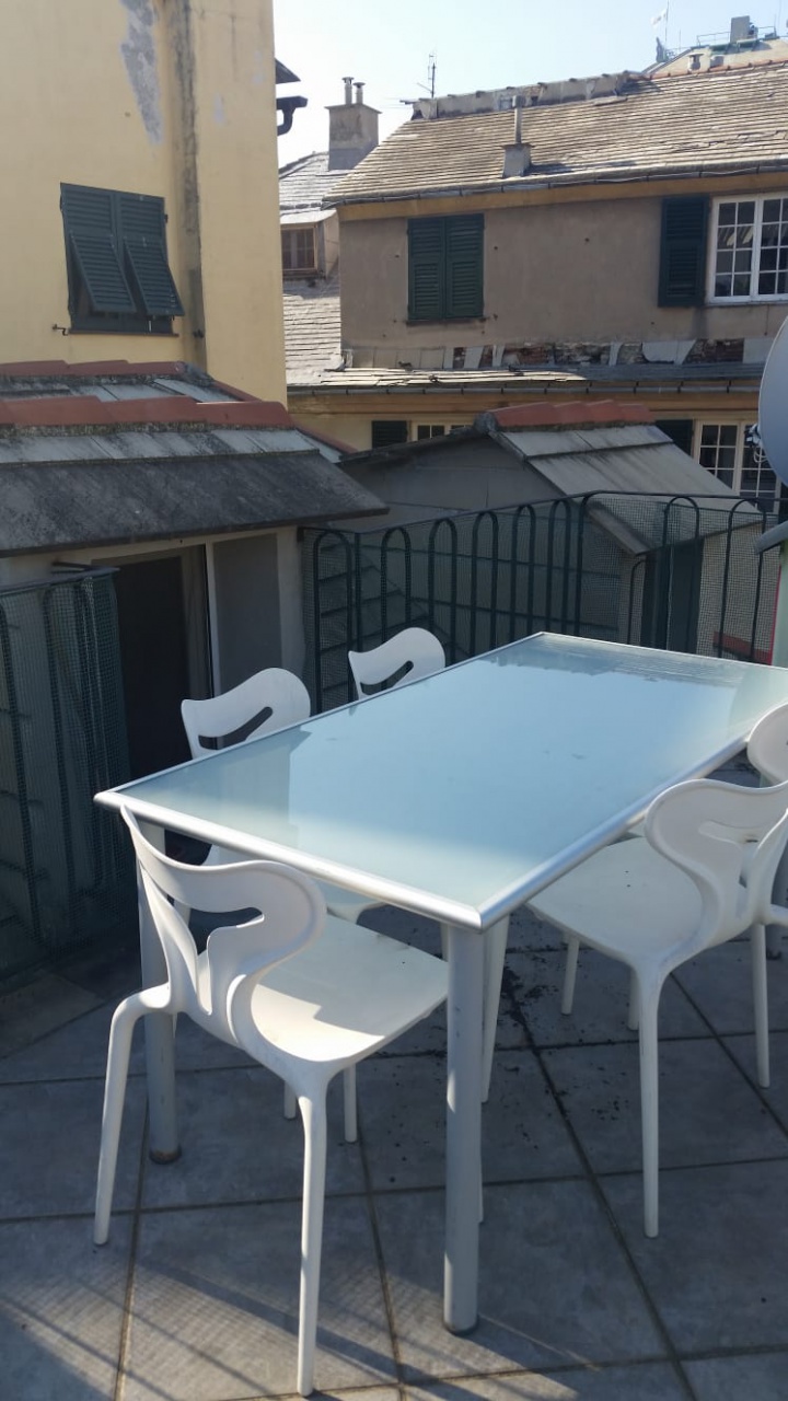 Appartamento arredato in affitto in via xxv aprile, Genova