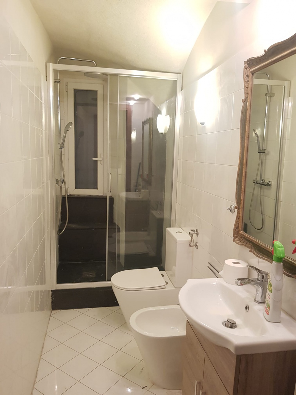 Casa indipendente arredata in affitto in vico dei giustiniani, Genova