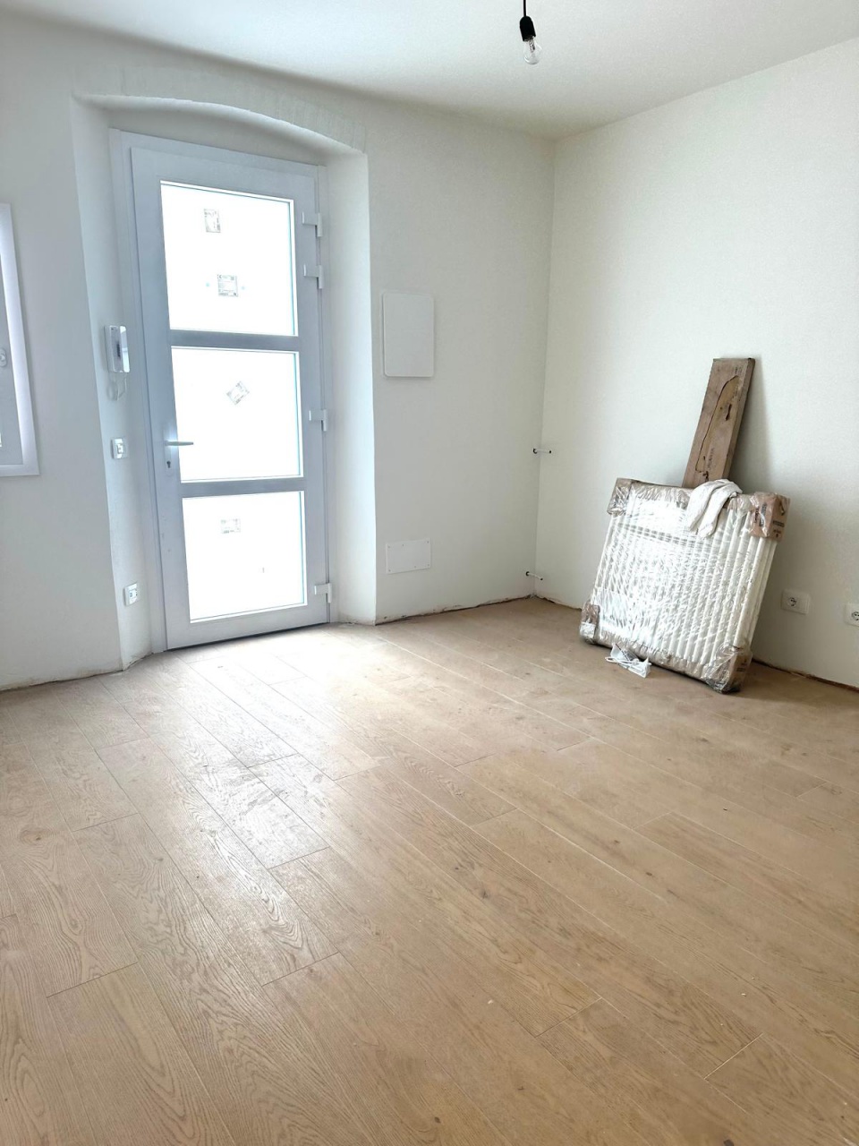 Bilocale con terrazzo in via buozzi, Follonica