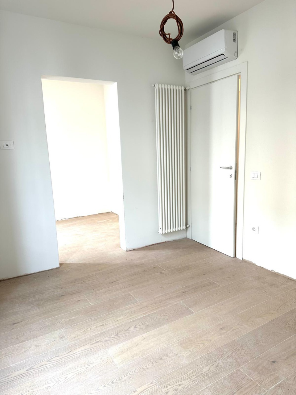 Bilocale con terrazzo in via buozzi, Follonica