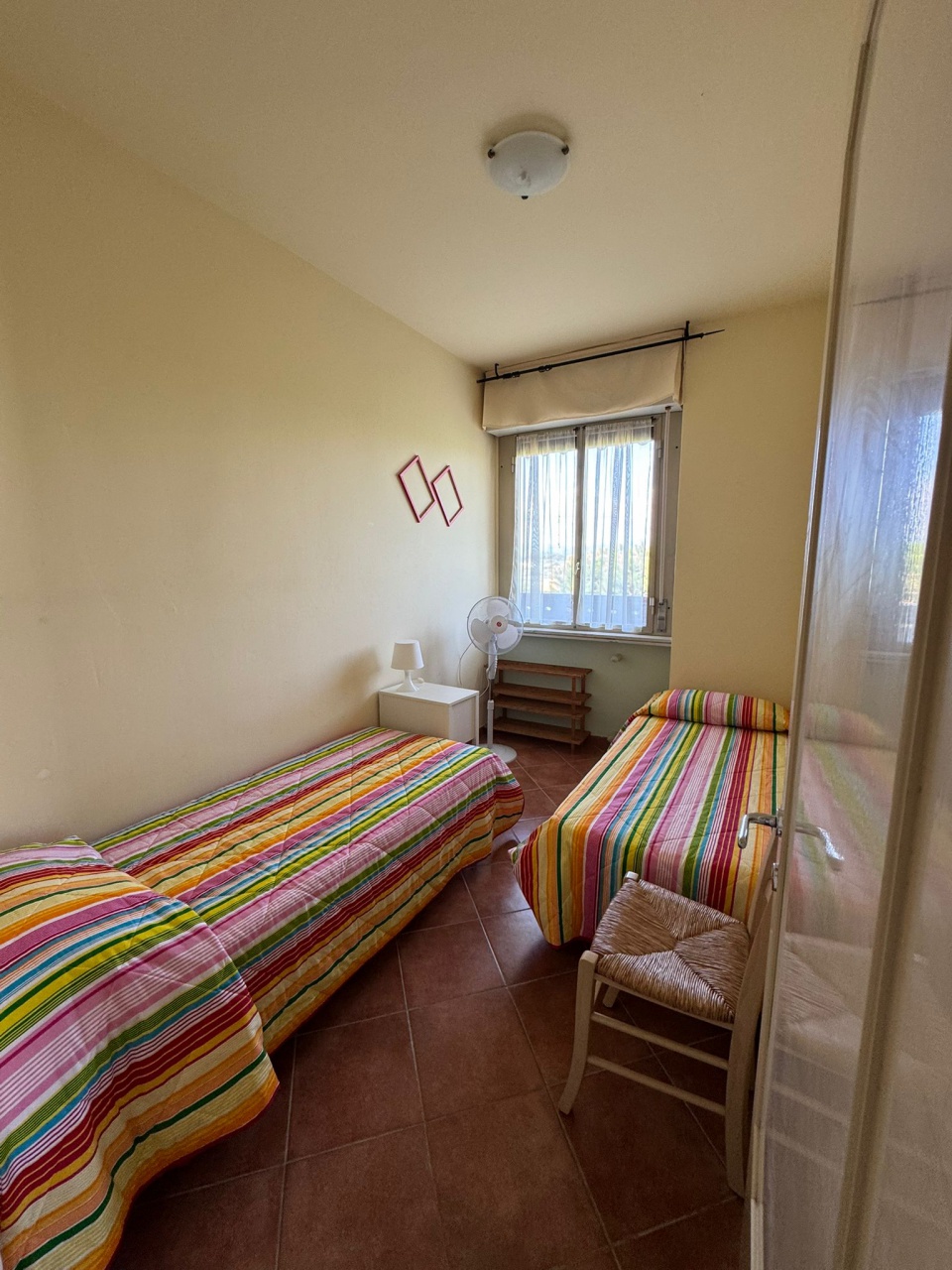 Trilocale con terrazzo in via lugano, Follonica