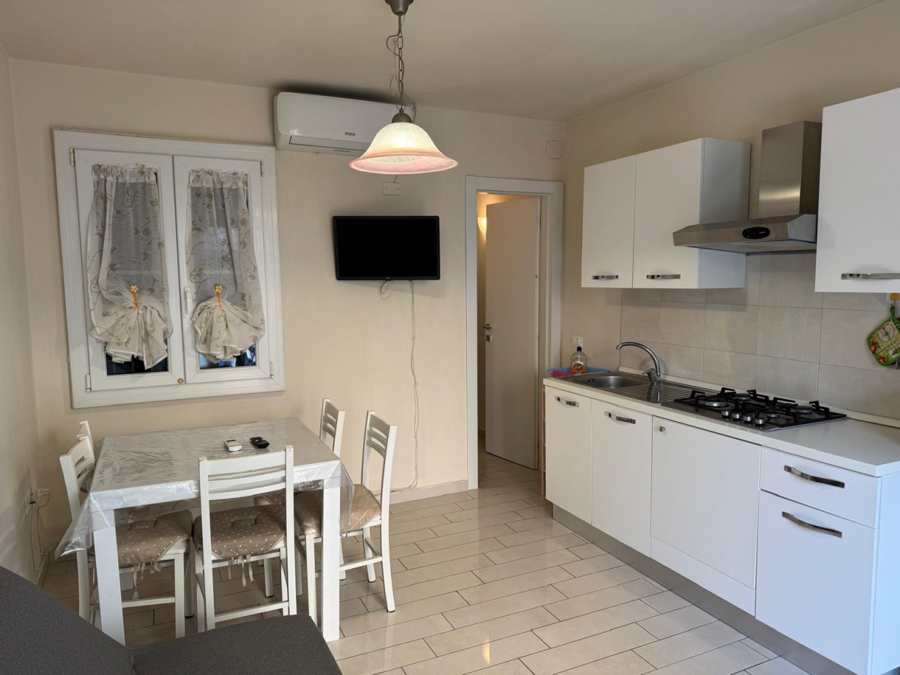 Bilocale ristrutturato in via bellini, Follonica