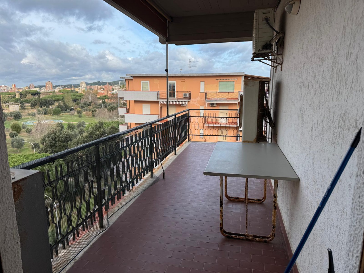 Quadrilocale con terrazzo in via salceta, Follonica