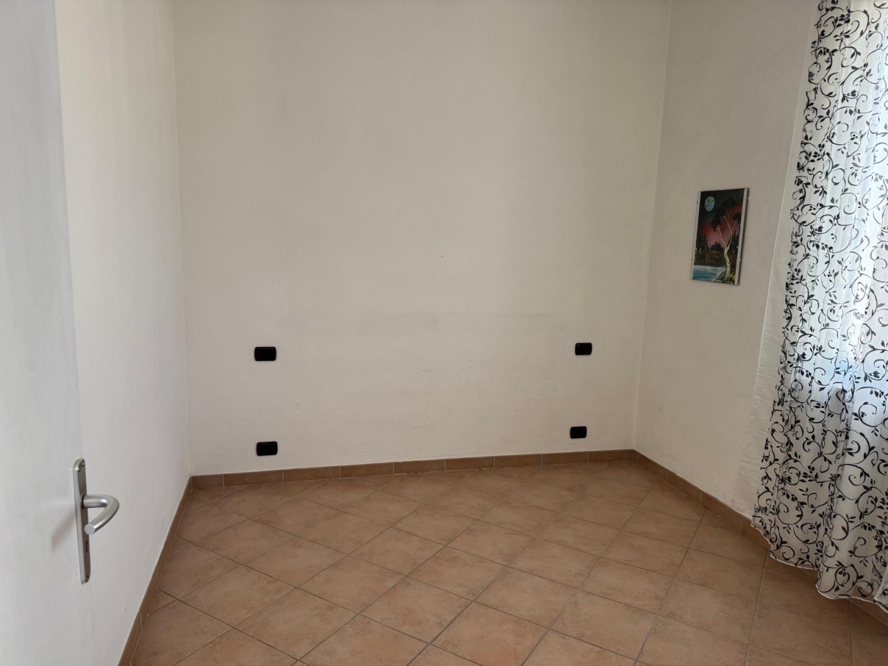 Trilocale con terrazzo in via pisa, Follonica