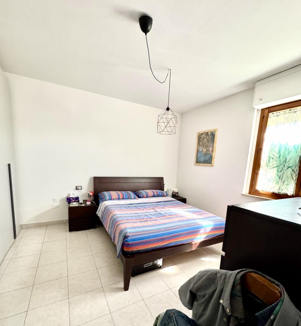 Bilocale con box in via di vittorio, Follonica