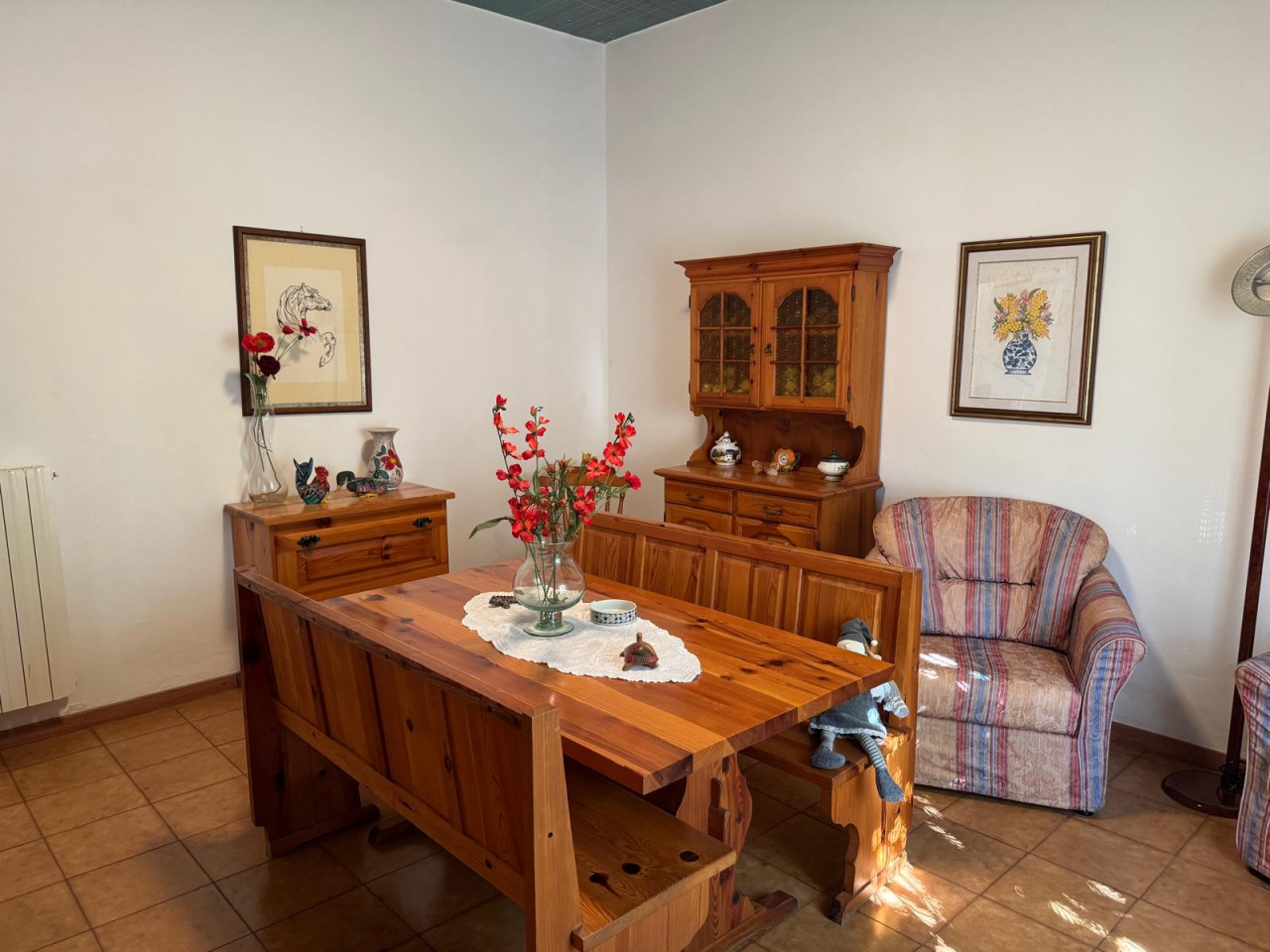 Casa indipendente con giardino in via rossini, Follonica