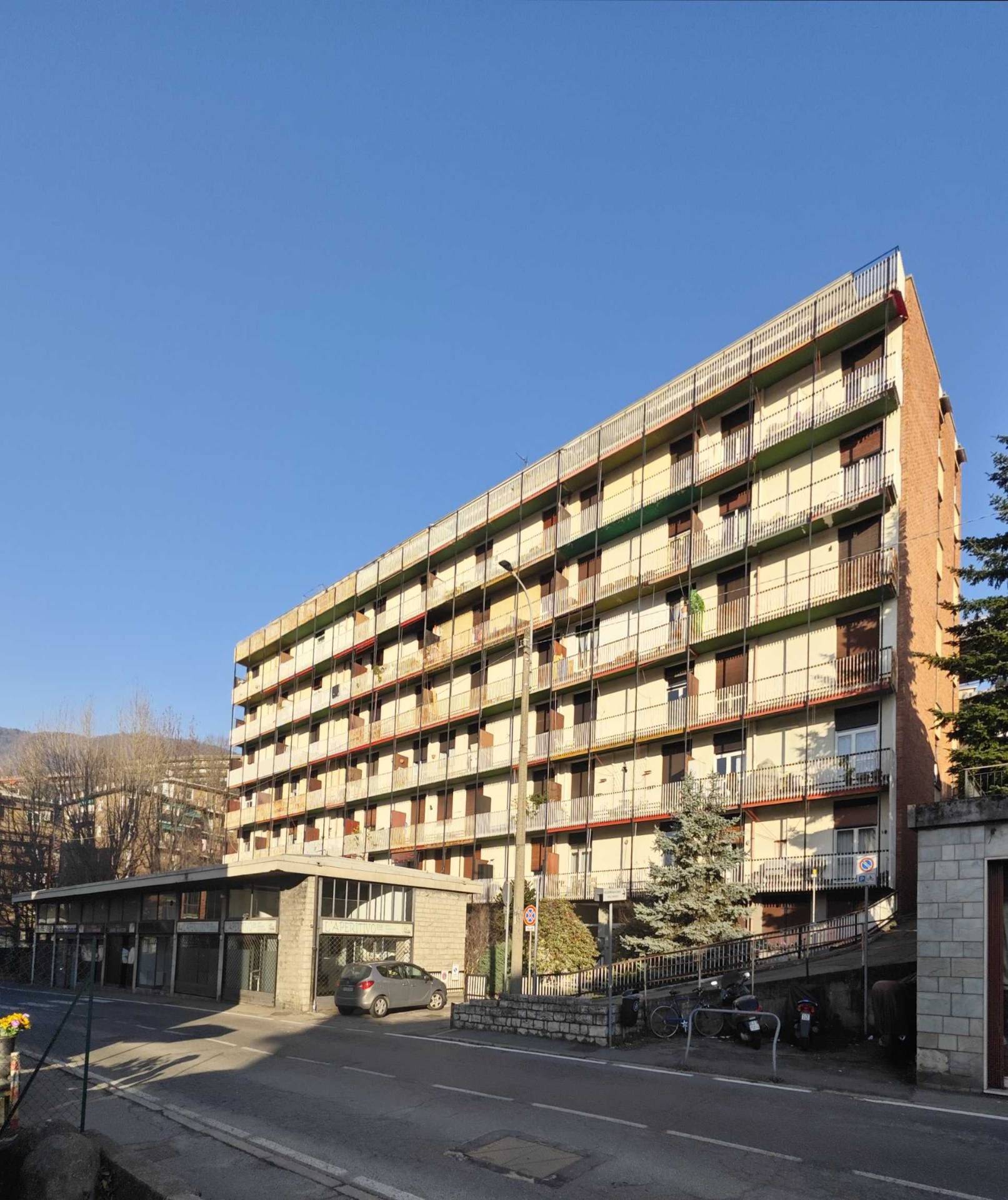 monolocale in affitto a Como