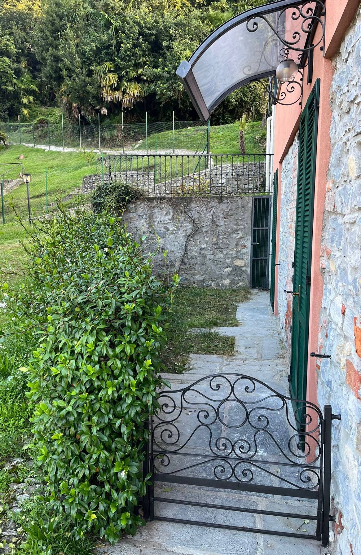 trilocale in affitto a Cernobbio