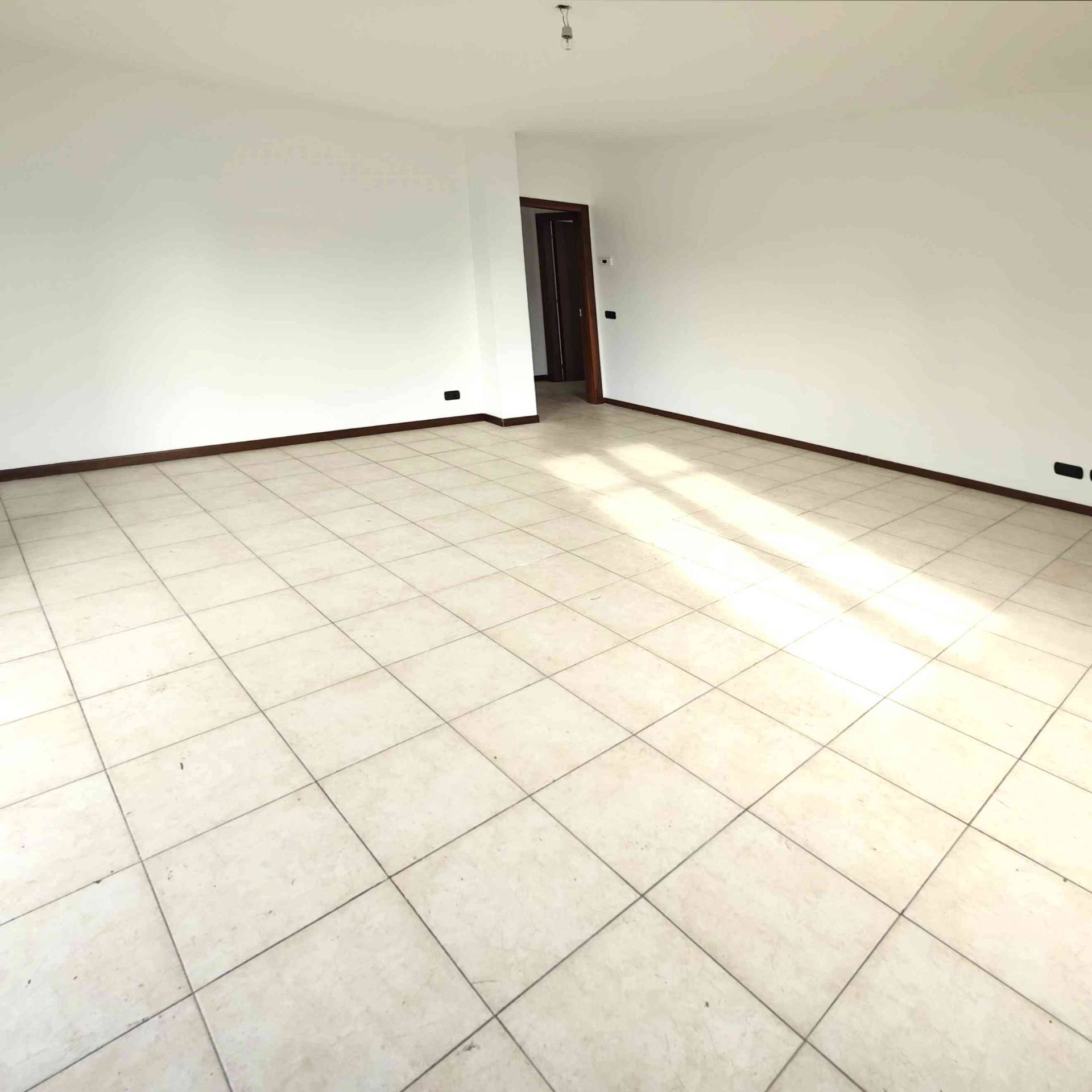 trilocale in affitto a Cernobbio