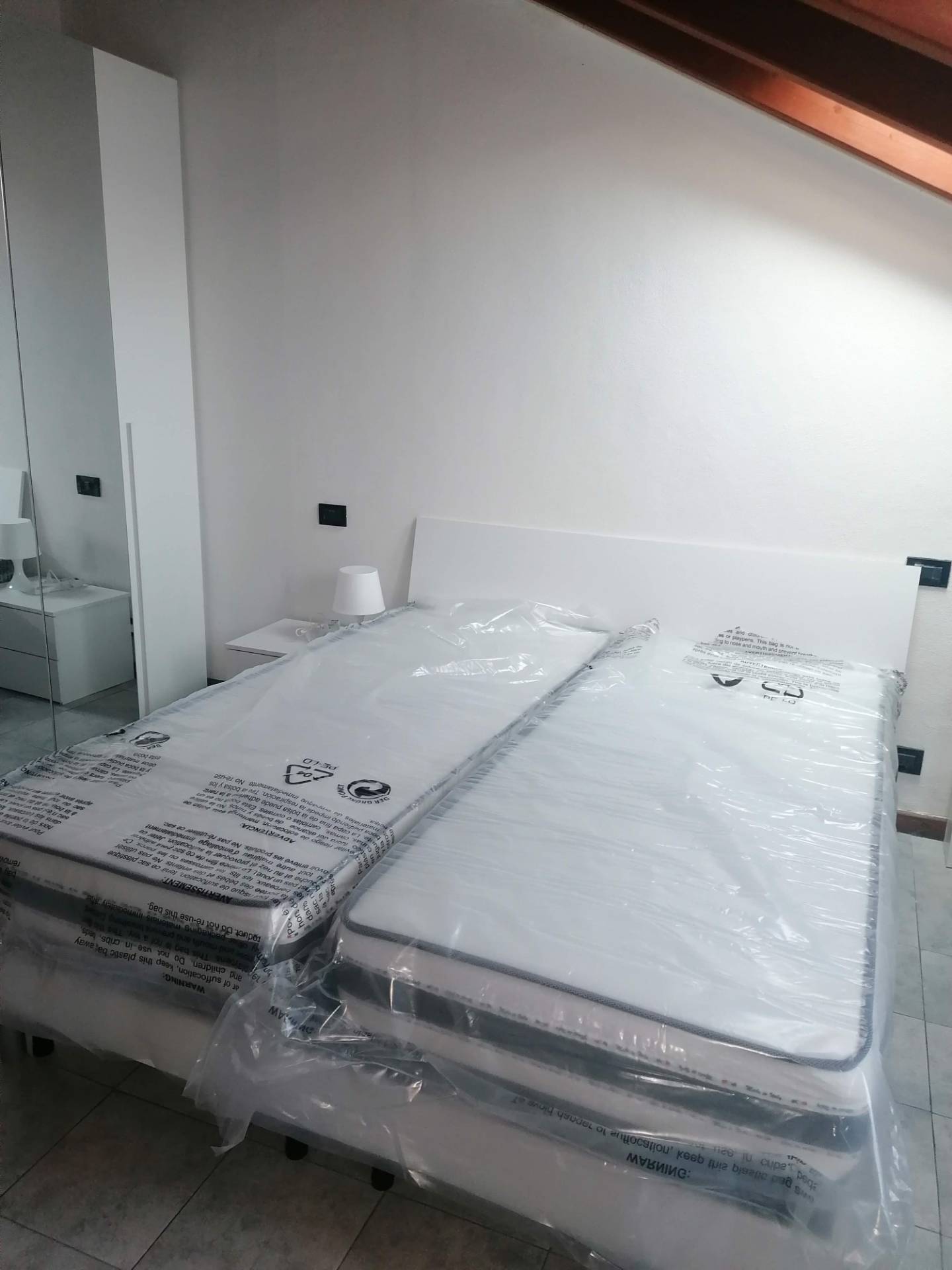 monolocale in affitto a Como