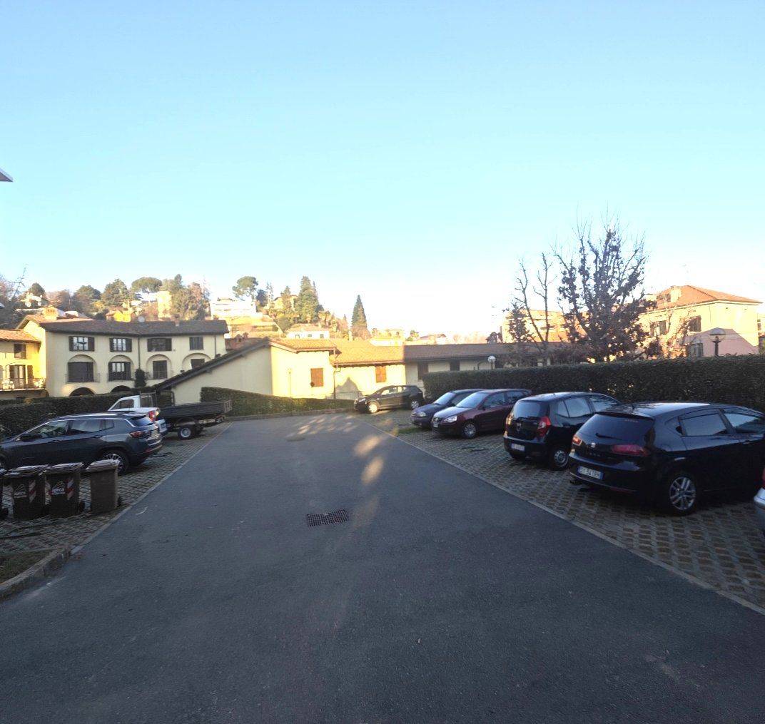 trilocale in affitto a Montano Lucino