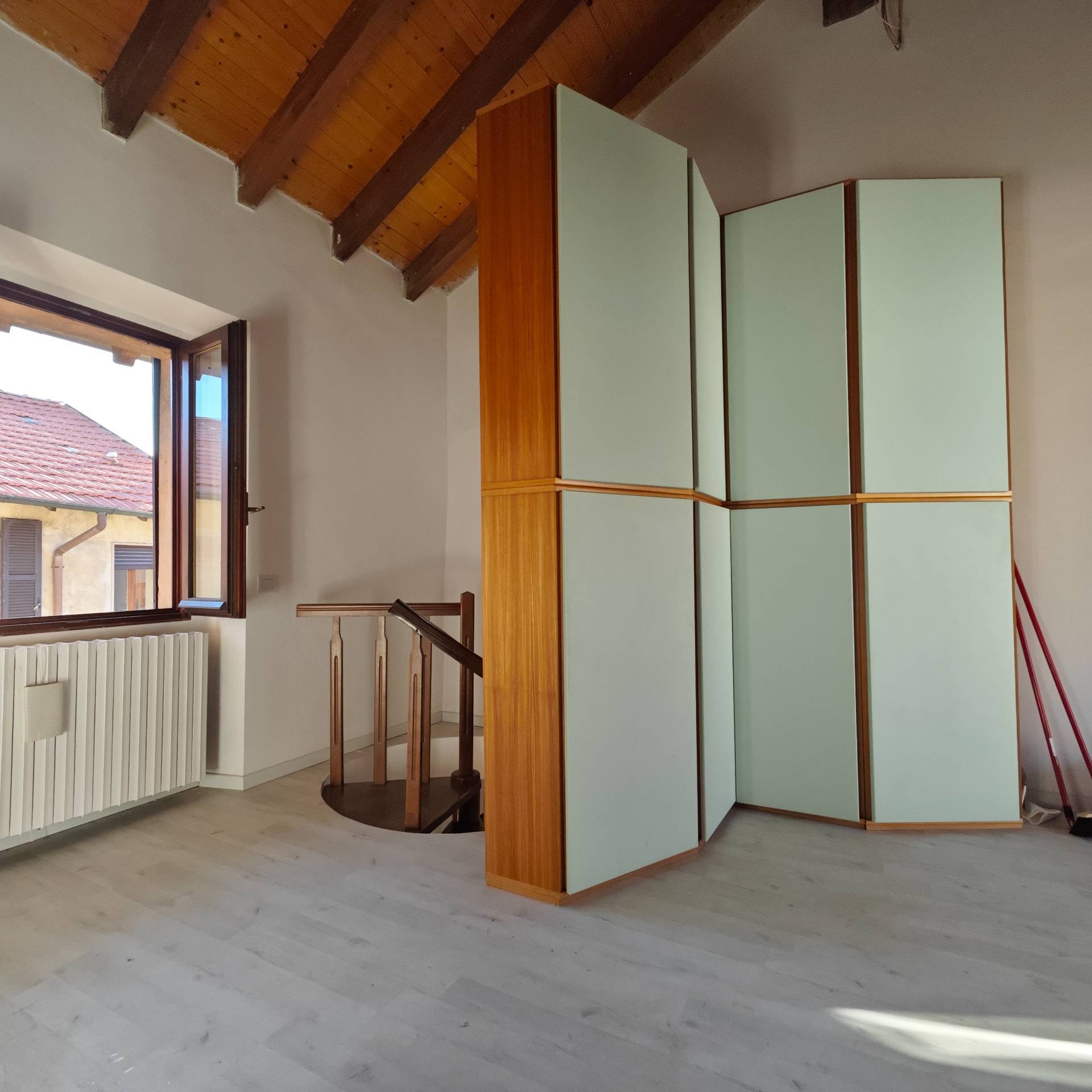 stanza in affitto a Saronno