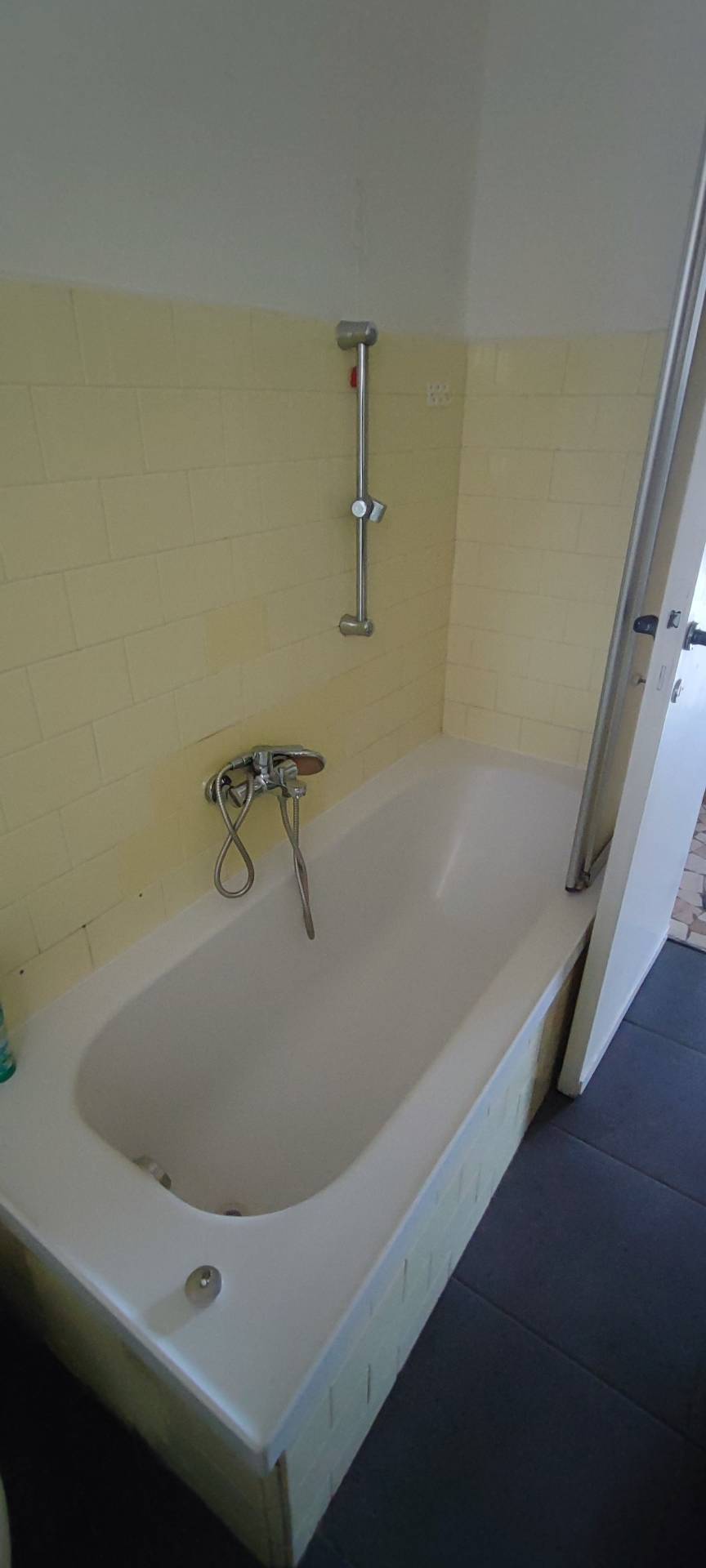 monolocale in affitto a Como