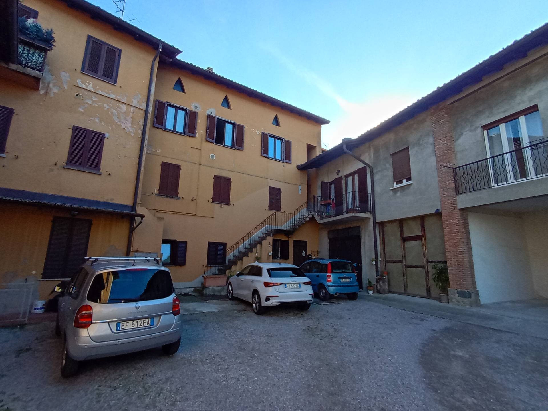 bilocale in vendita a Montano Lucino