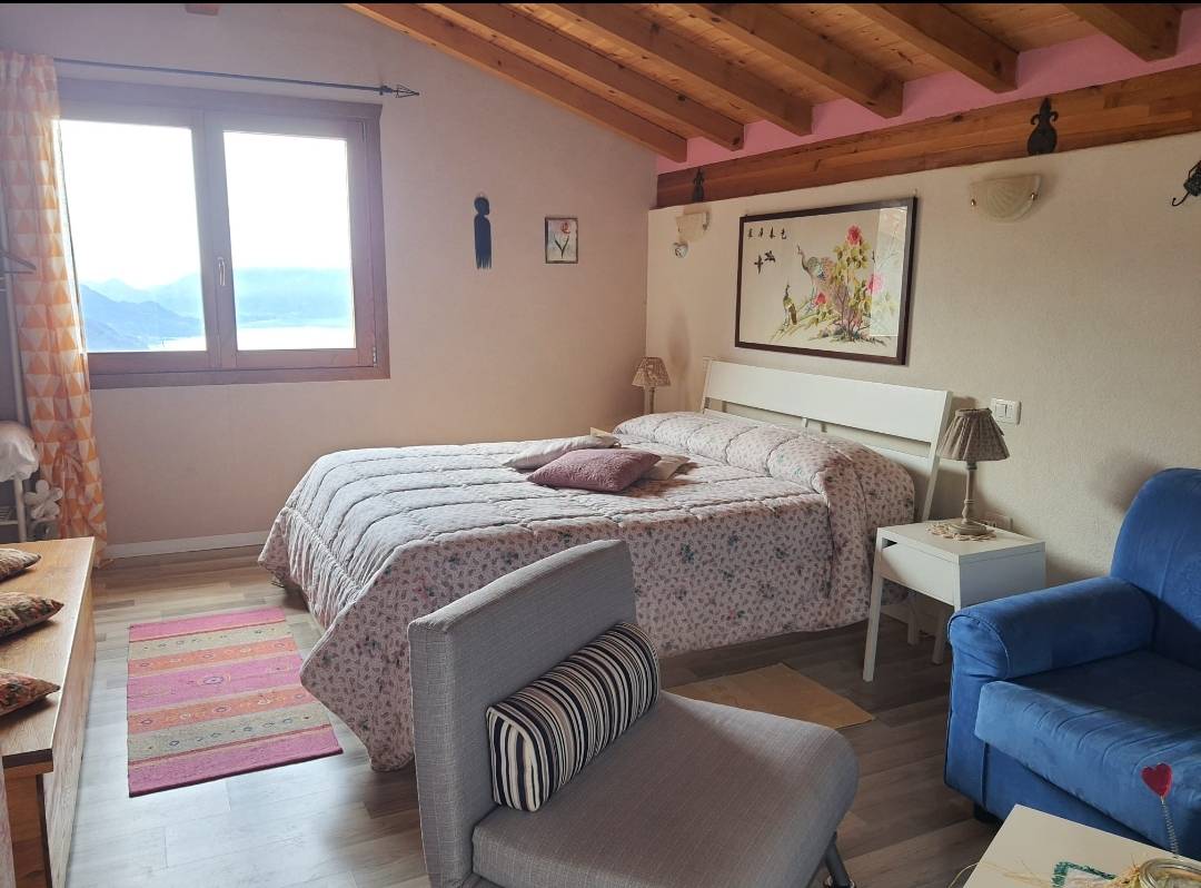 trilocale in affitto a Domaso