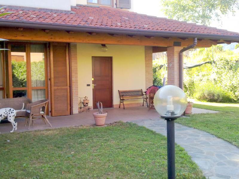 Villette a schiera in vendita a Lipomo
