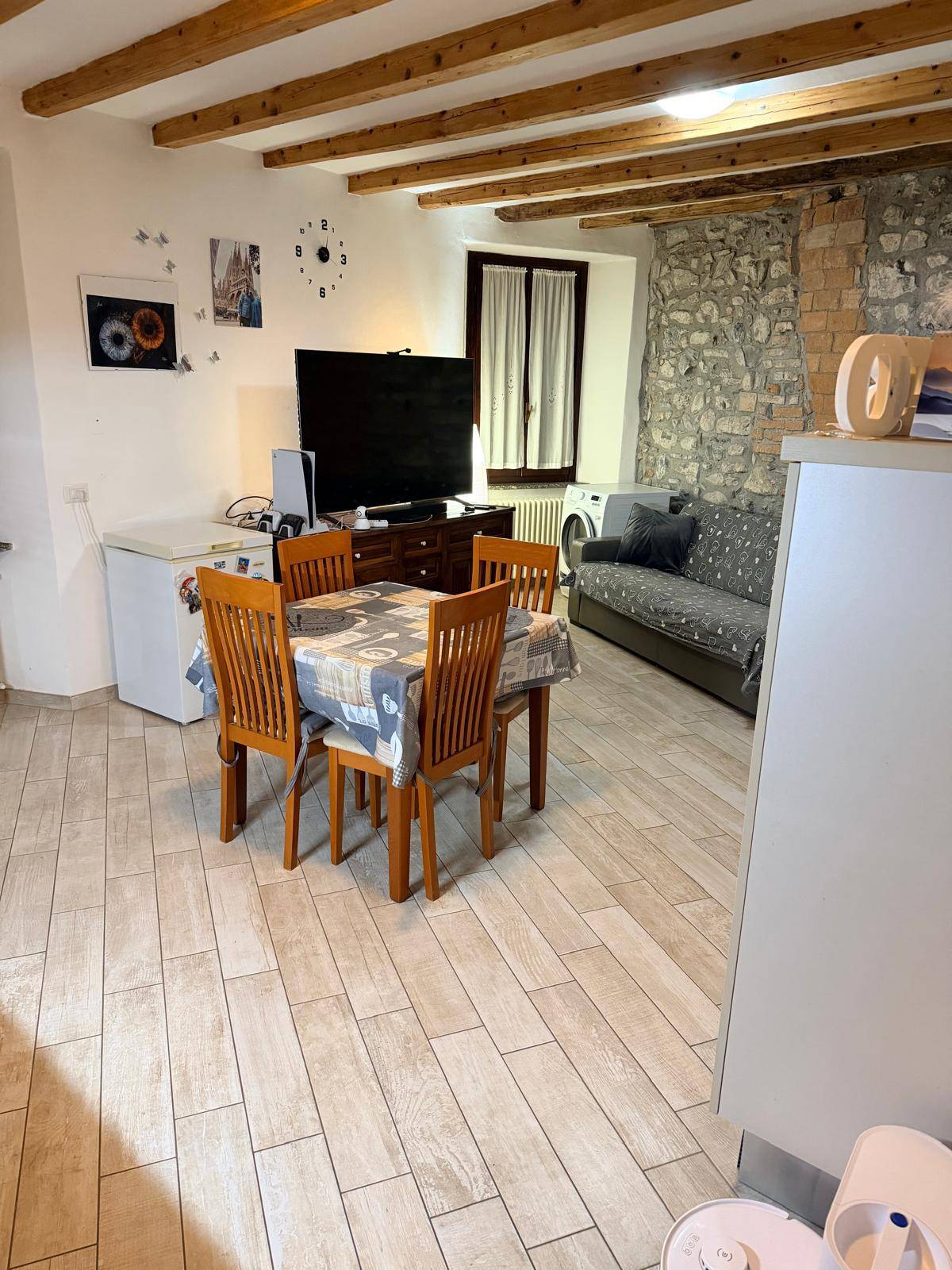 bilocale in affitto a Asso