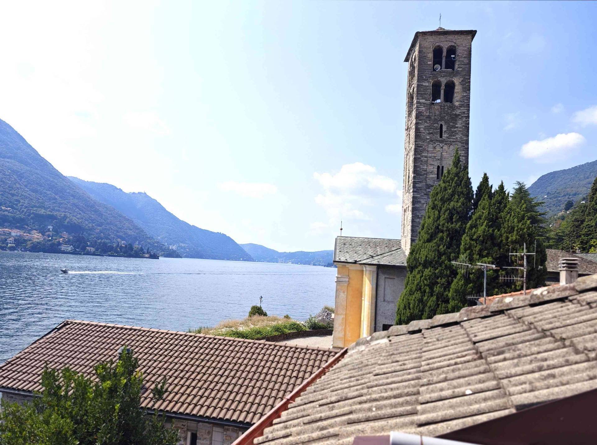 monolocale in affitto a Carate Urio