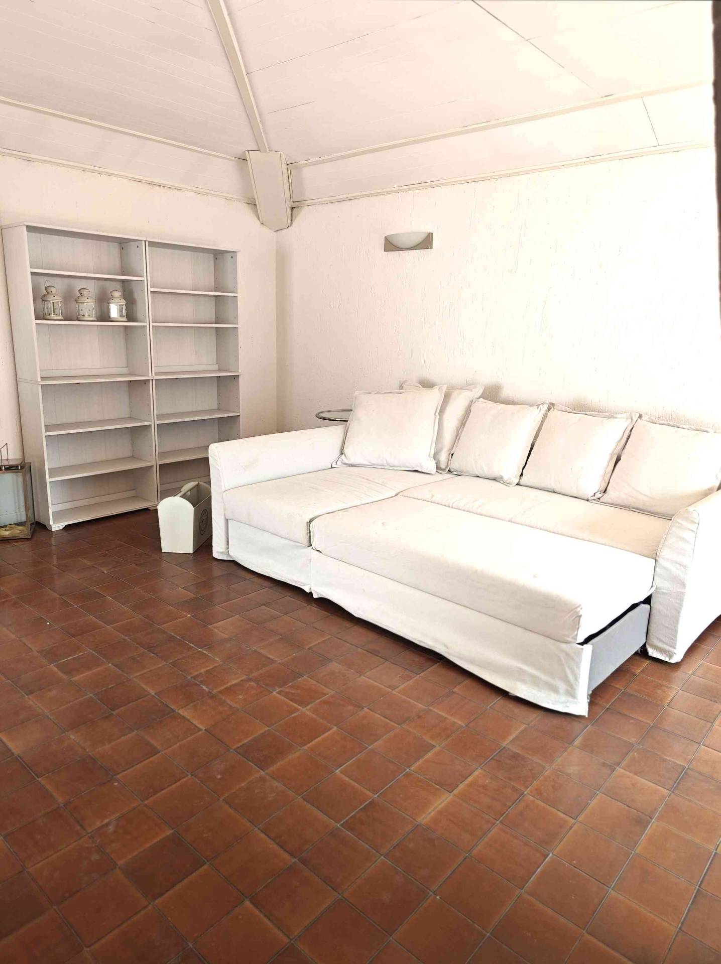 monolocale in affitto a Carate Urio