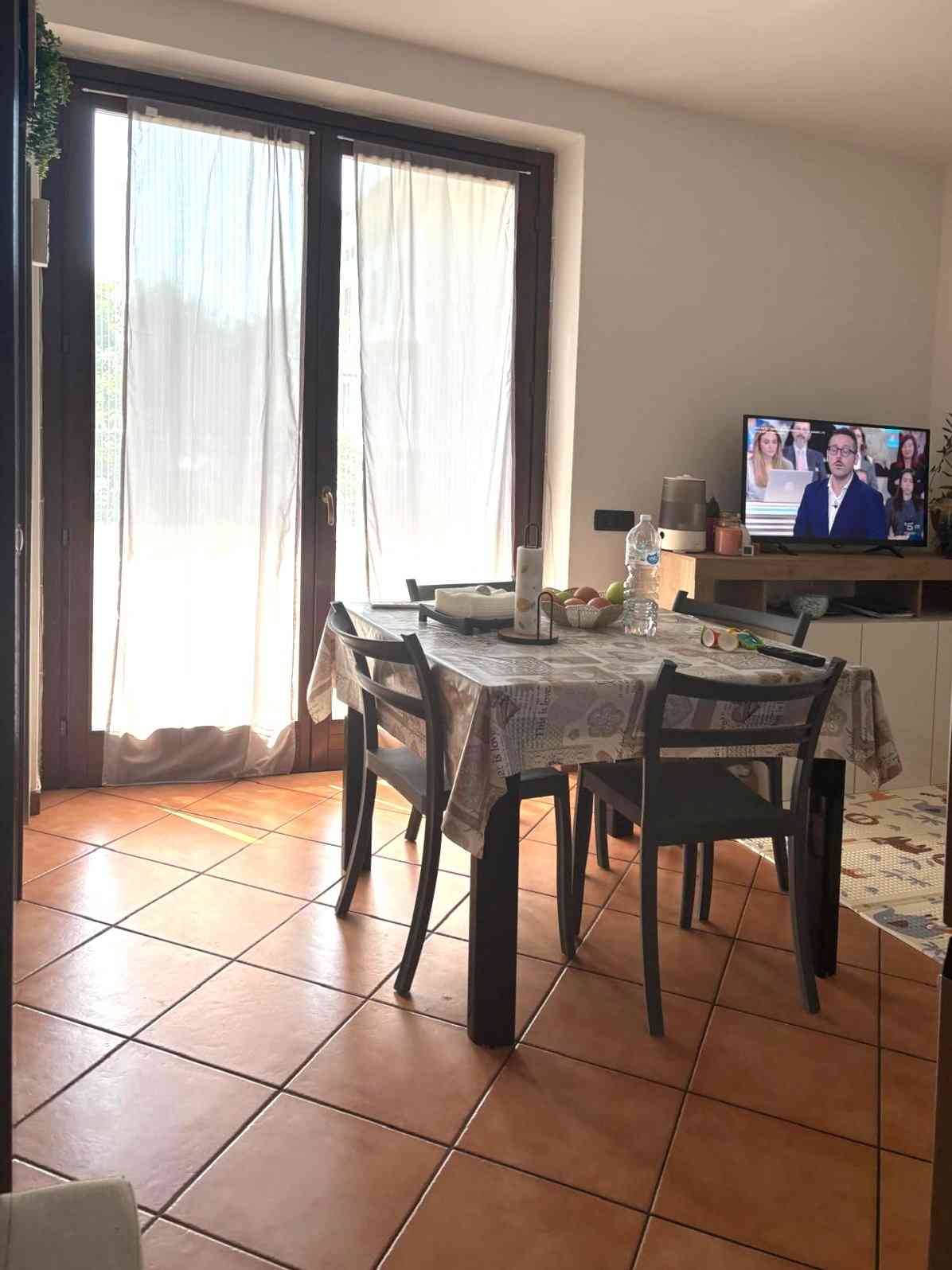 bilocale in affitto a Appiano Gentile