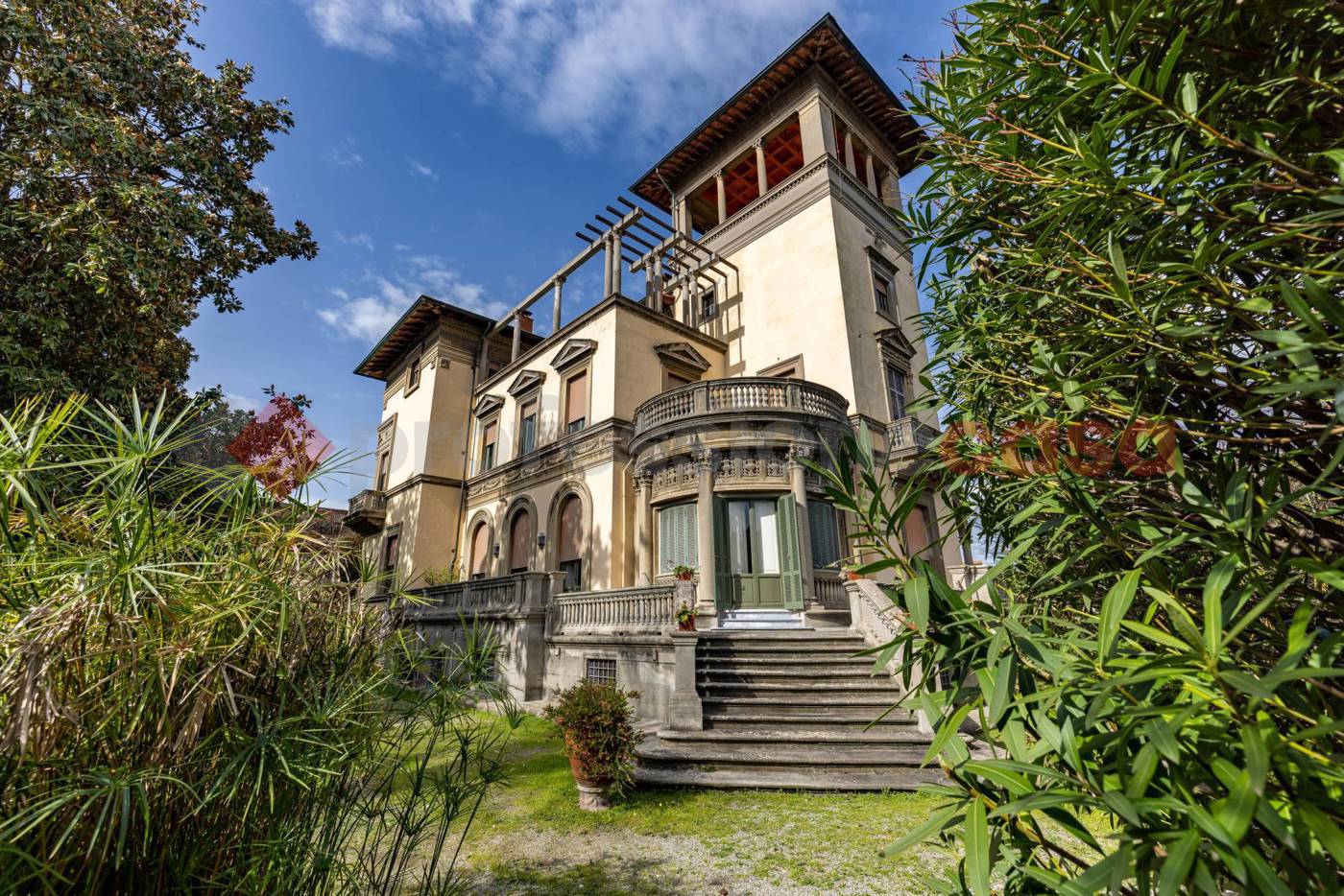 Villa in vendita a Pisa