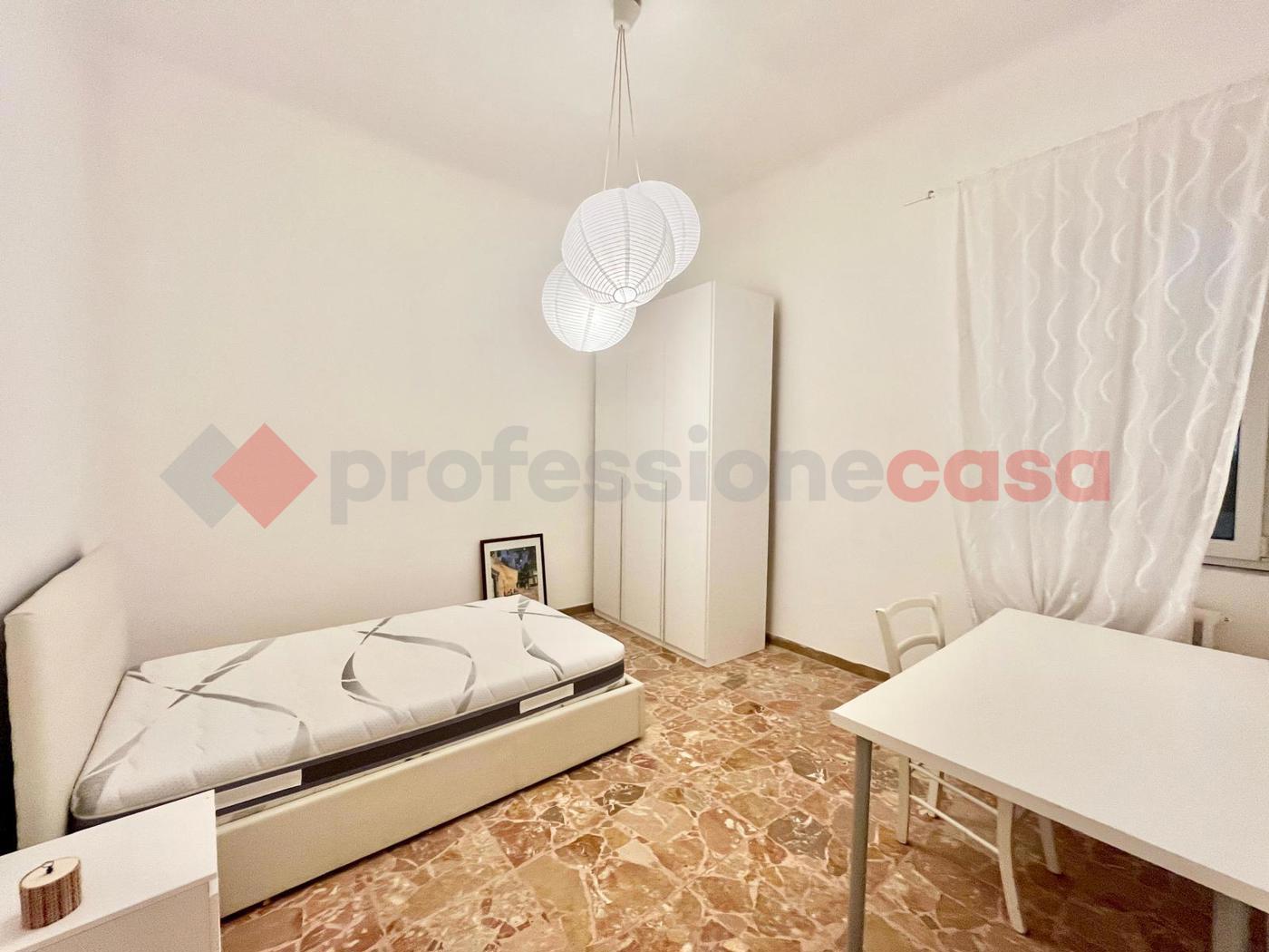 Quadrilocale arredato in affitto a Pisa