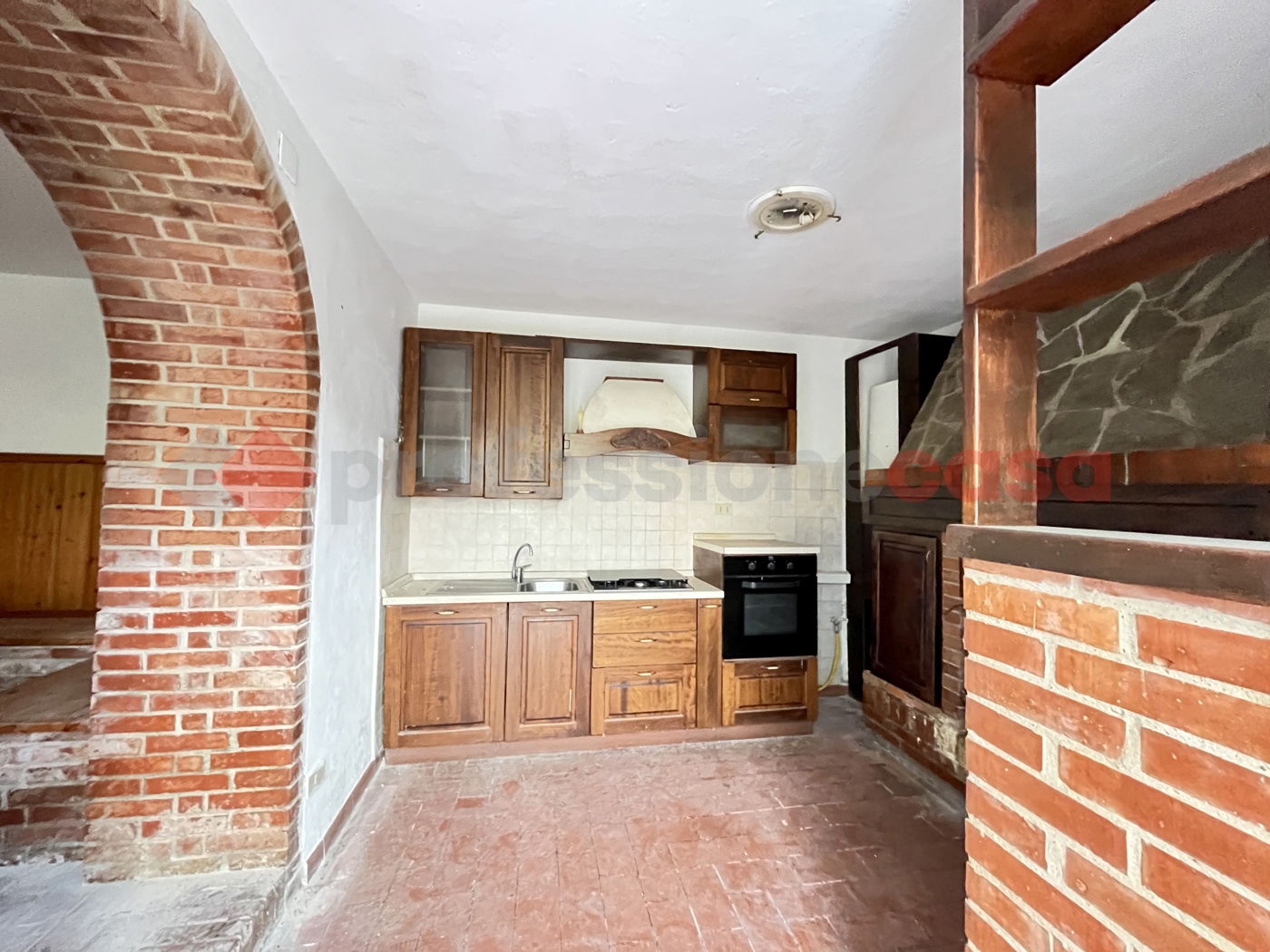 Casa indipendente con giardino a Calci