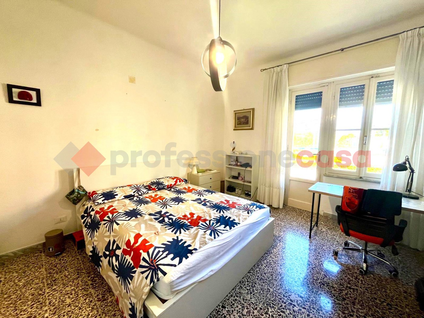 Trilocale arredato in affitto a Pisa