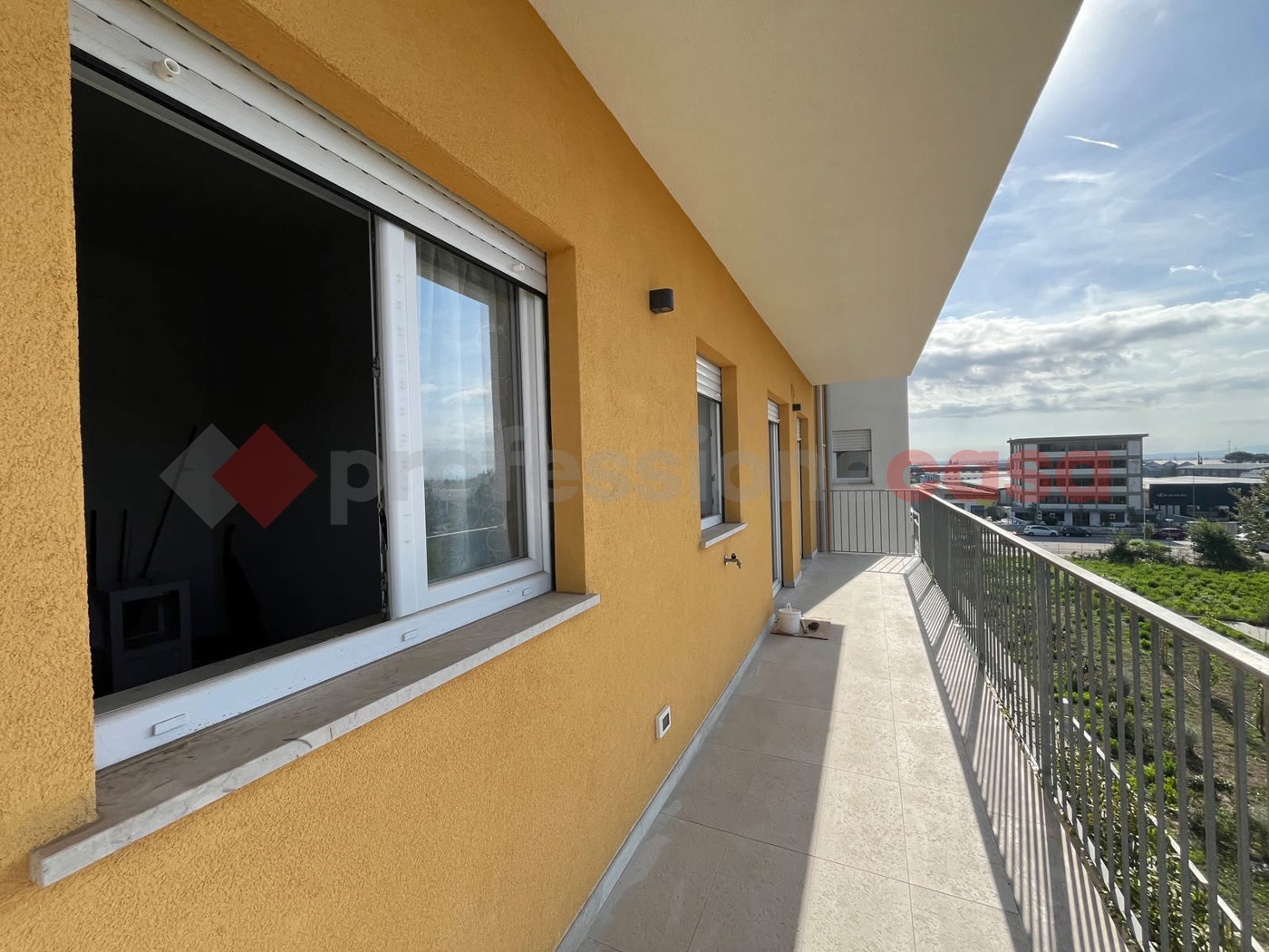 Trilocale arredato in affitto a Pisa