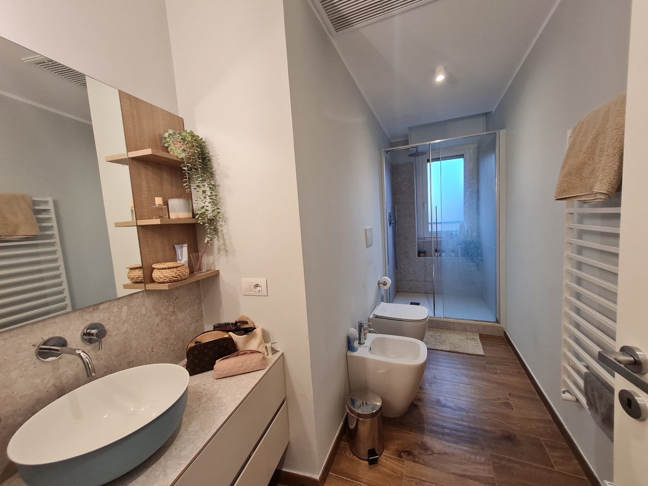 Bilocale ristrutturato in via pelucca, Sesto San Giovanni