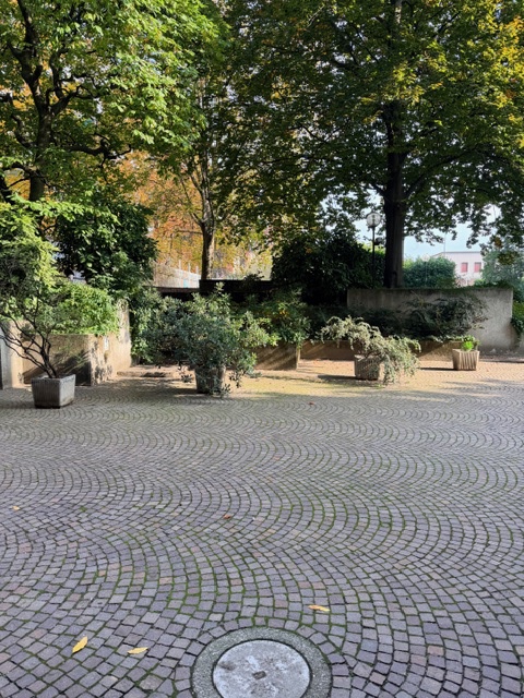 Trilocale in vendita in via dei ciclamini, Milano