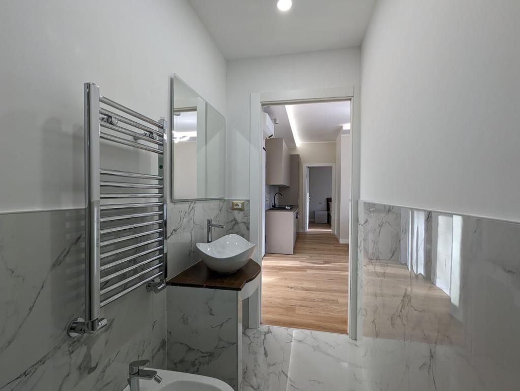 Bilocale in vendita in via washington, Milano