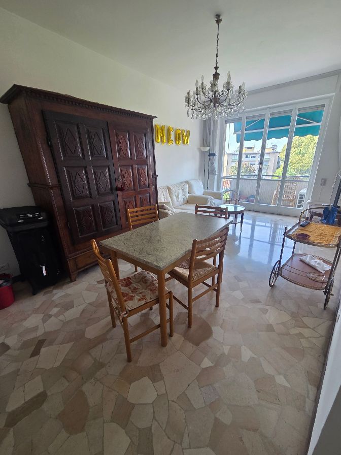 Monolocale arredato in affitto a Milano