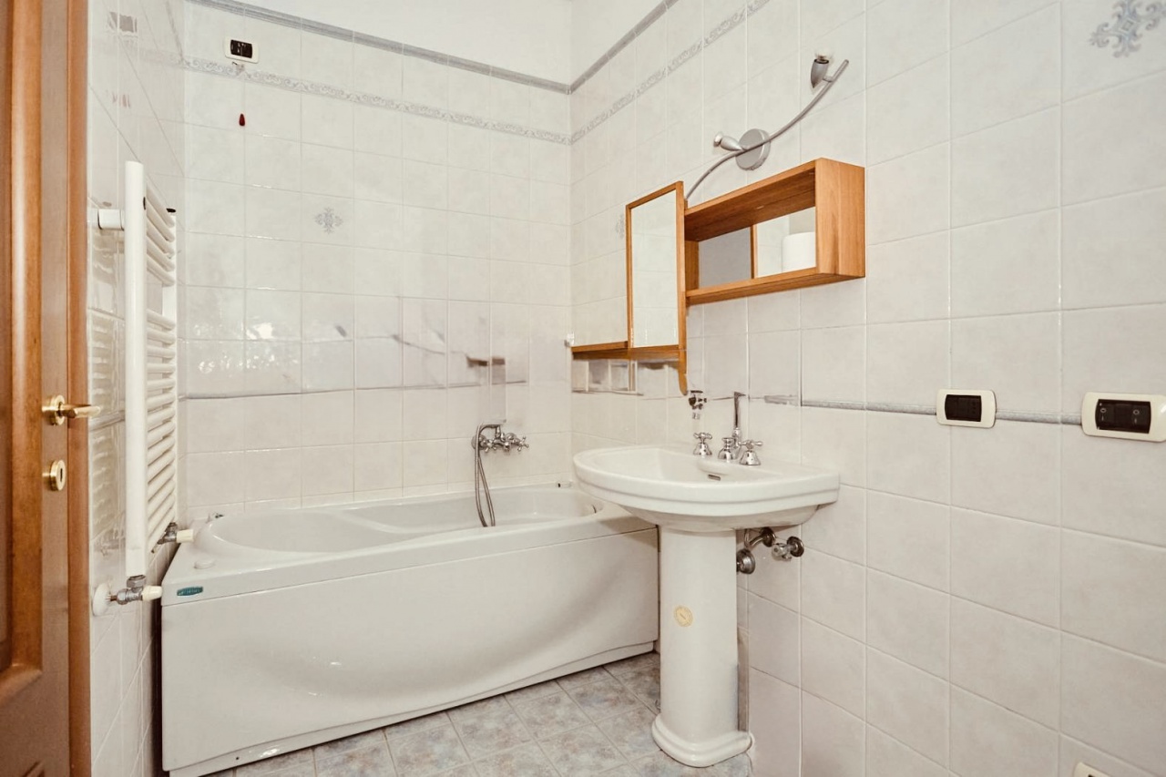 Appartamento arredato in affitto in via tartaglia, Milano