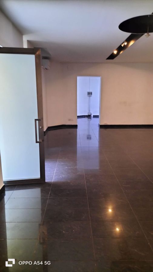 Ufficio ristrutturato a Milano