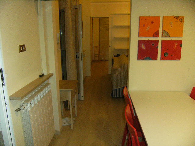 Trilocale in vendita in via cicco simonetta, Milano