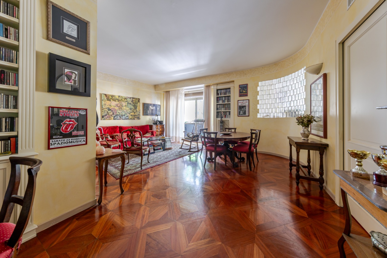 Appartamento in vendita in via sacco, Milano