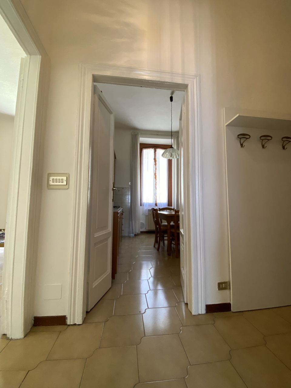 Bilocale arredato in affitto in via francesco brioschi, Milano