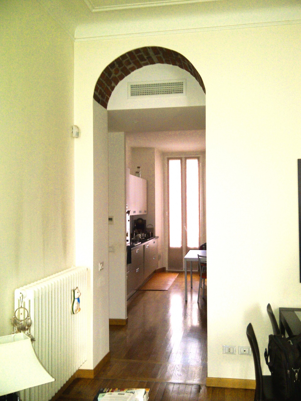 Trilocale in affitto in via washington, Milano
