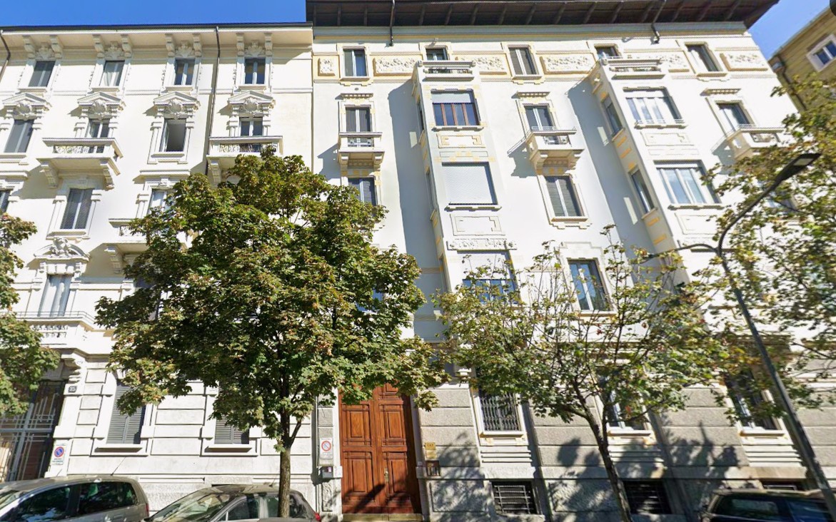 Trilocale in affitto in via washington, Milano