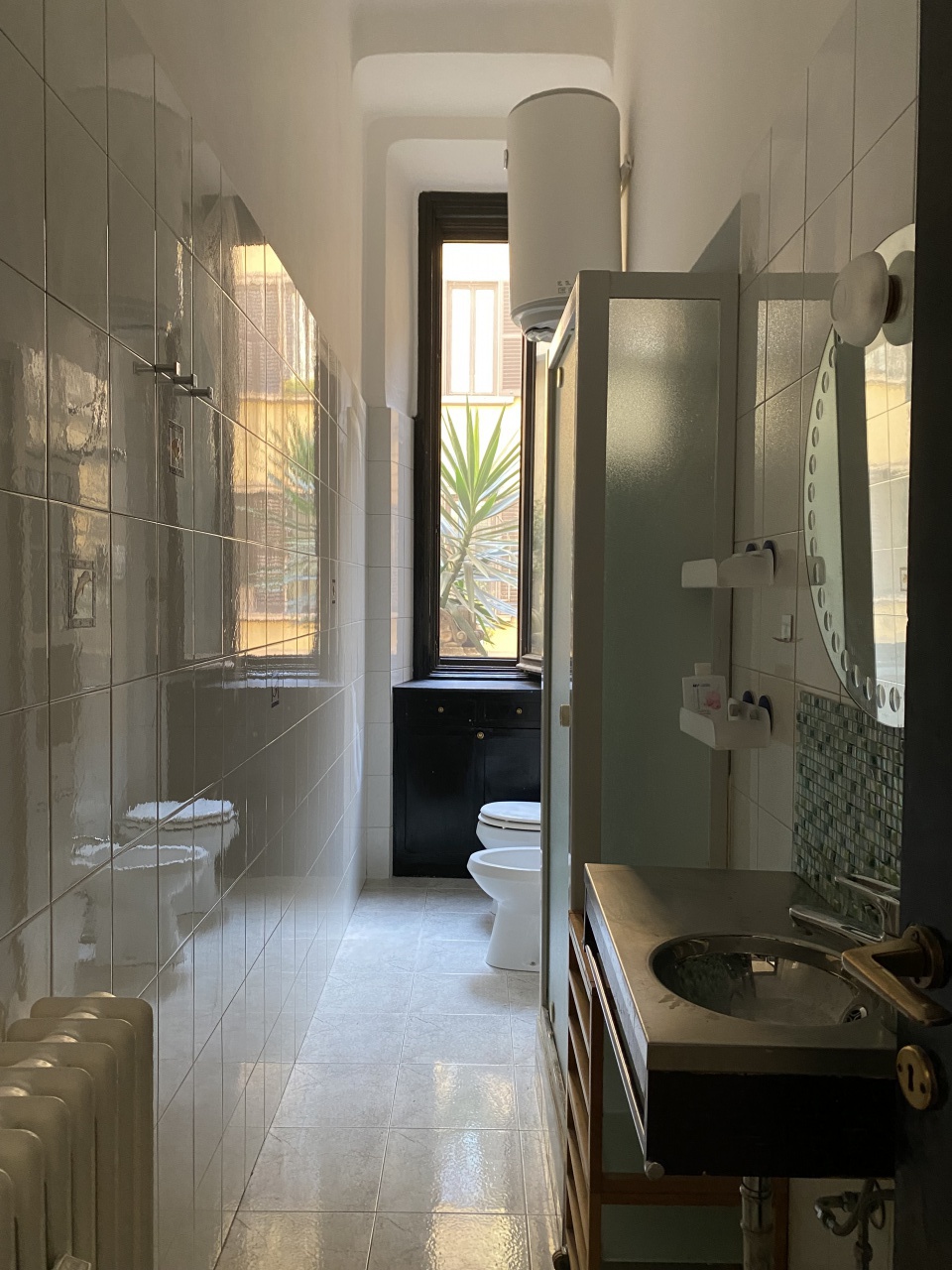 Trilocale con terrazzo in via panfilo castaldi, Milano