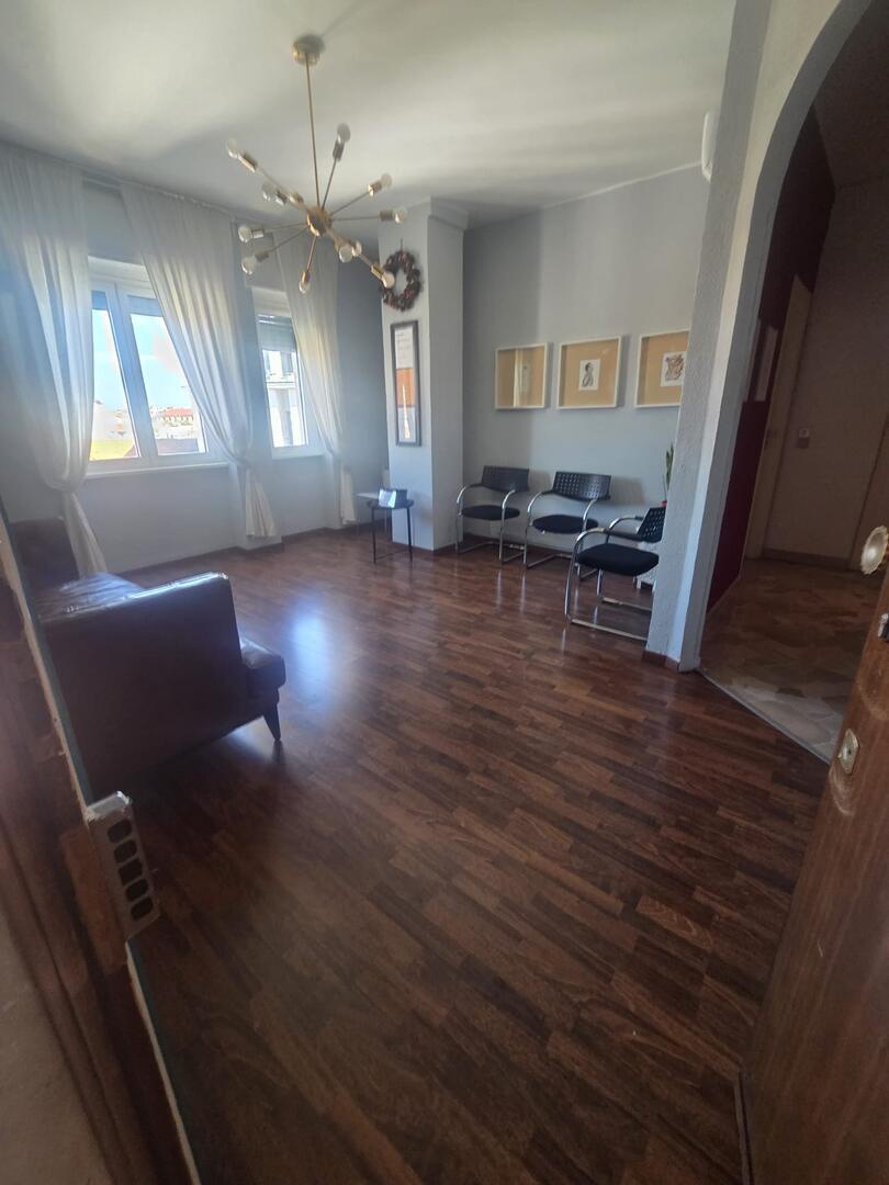 Attivit� commerciale in affitto/gestione in via redi, Milano