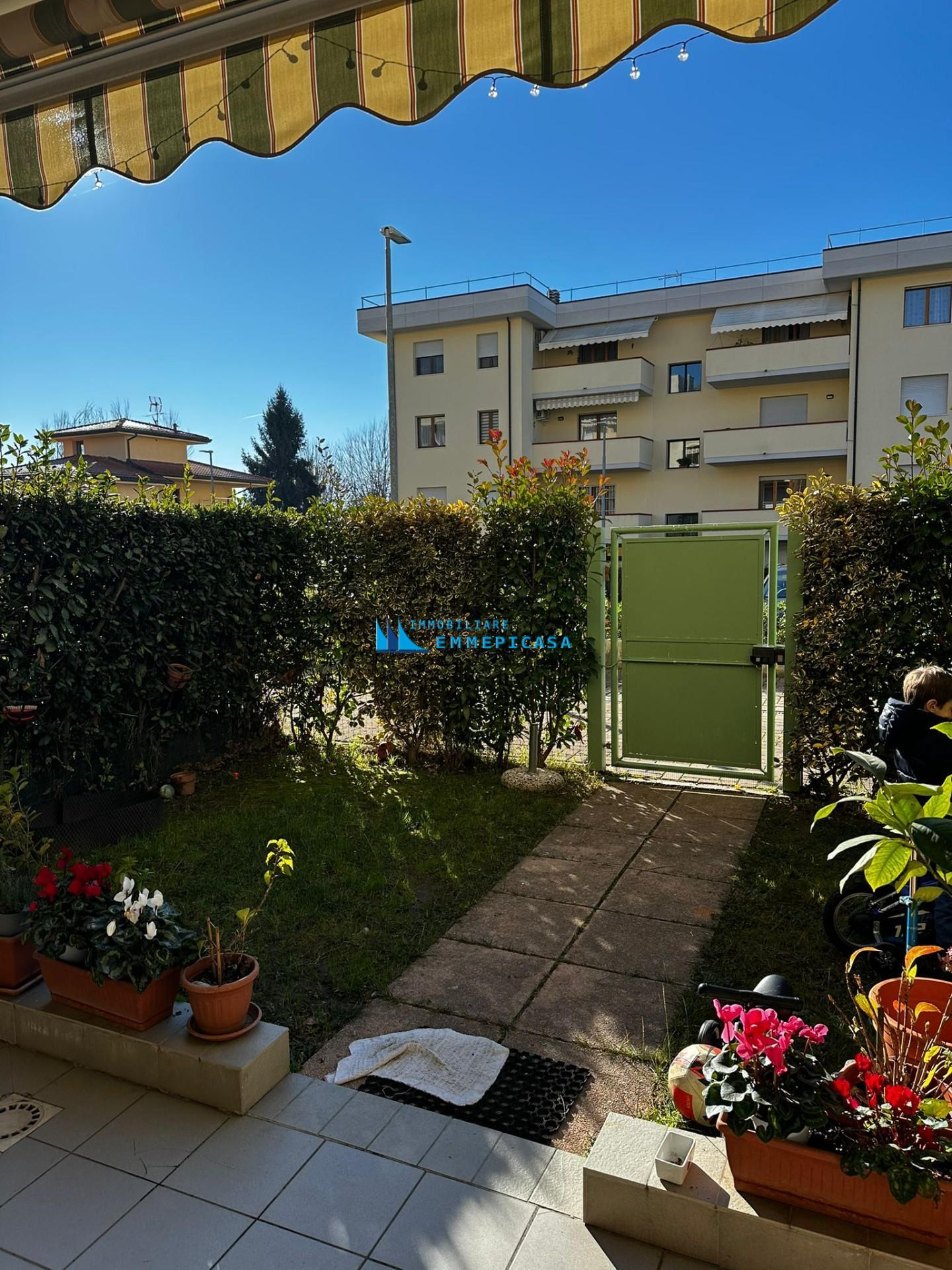 Quadrilocale in vendita, Montignoso cervaiolo