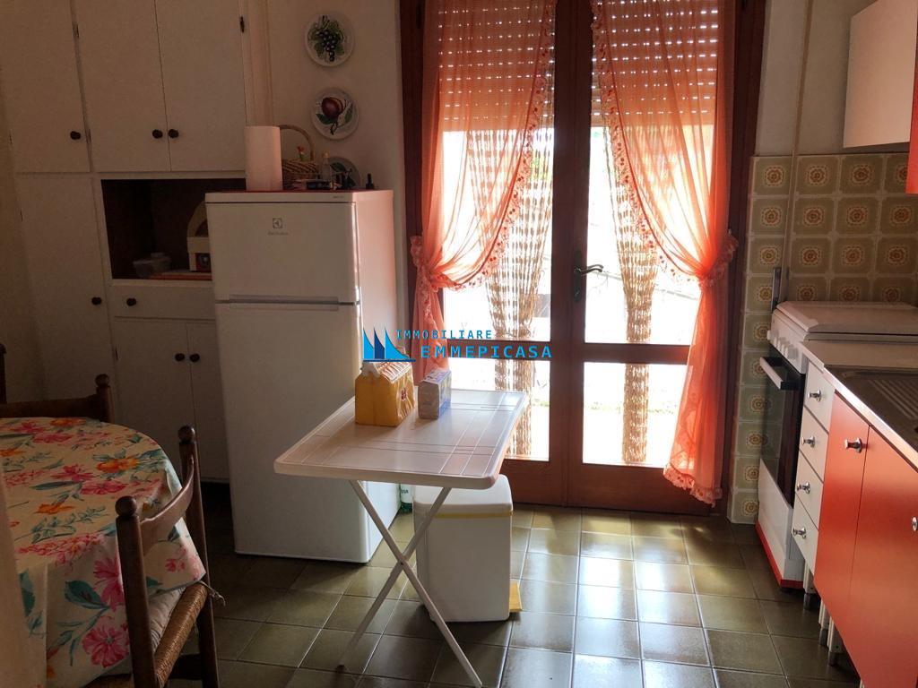 Quadrilocale arredato in affitto, Montignoso cinquale